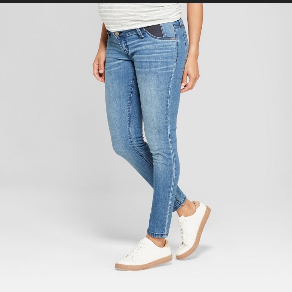 Maternity High-Rise Maternity Jeggings